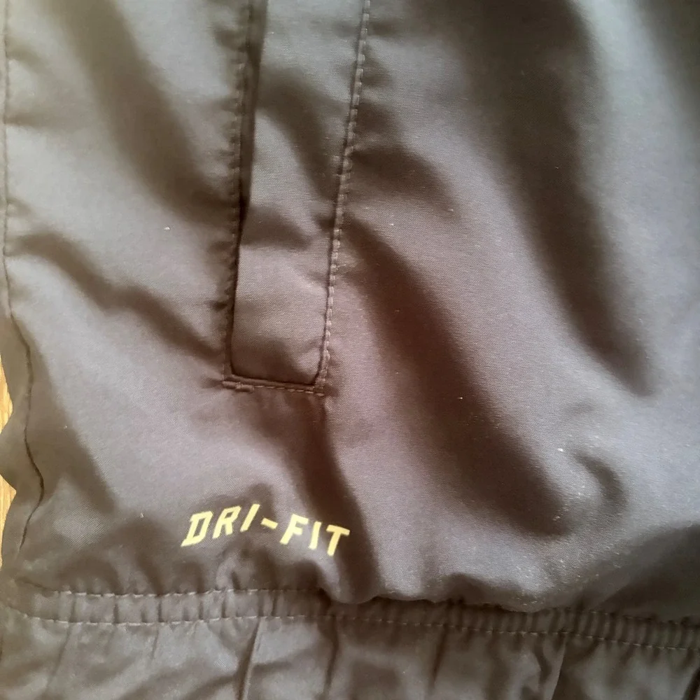 Nike Mens Dri-FIT Track Jacket Navy Blue White Full Zip Windbreaker Medium‎